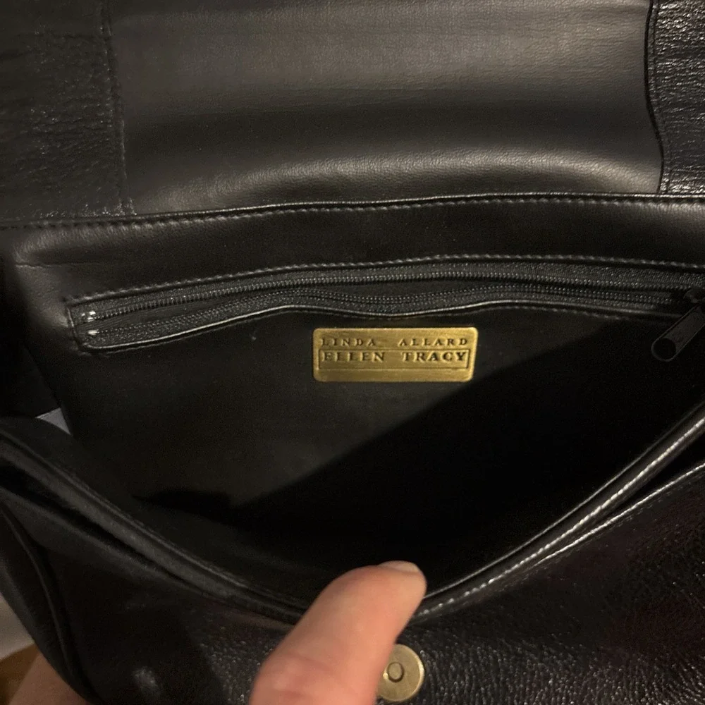 Vintage Linda Allard, Ellen Tracy Black Shoulder Strap Women's Leather‎  Purse